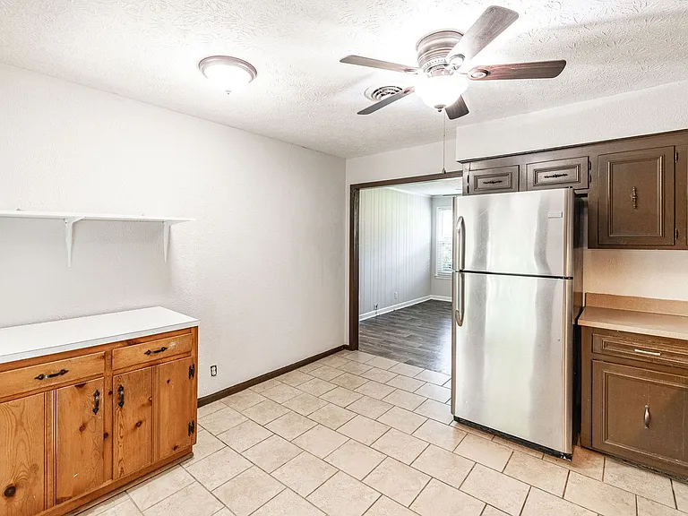 127A Susan Dr #127-B — Photo 8