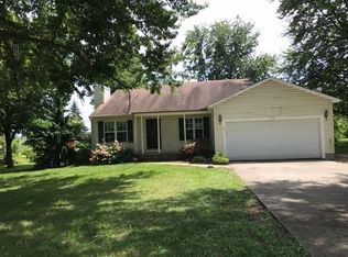 76 Stoney Ridge Dr, Pataskala, OH 43062