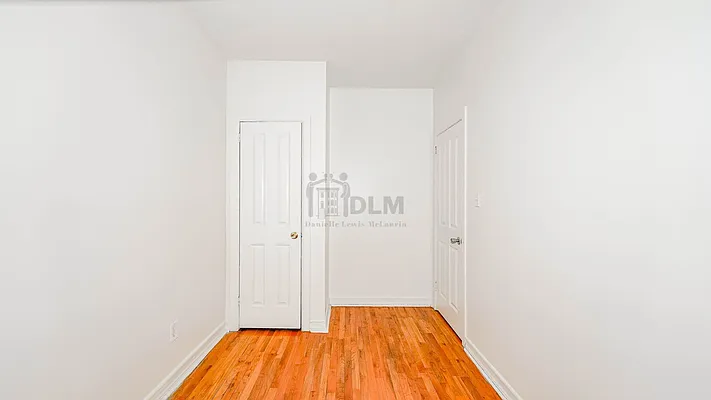 Sold by Oxford Property Group | media 10
