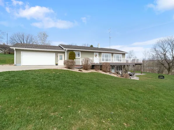 E18034 Heights Rd, Hillsboro, WI 54634