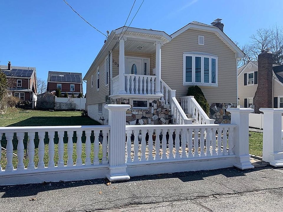 1st image of 203 Chase Ave