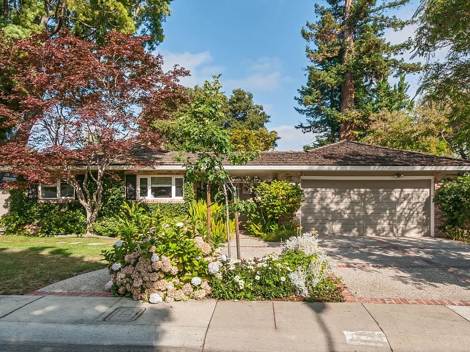 1st image of 350 Claremont Way