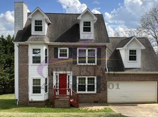 5646 Hyacinth Ln, Ooltewah, TN 37363