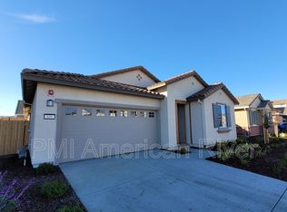 806 Maxwell Rd, Vacaville, CA 95687