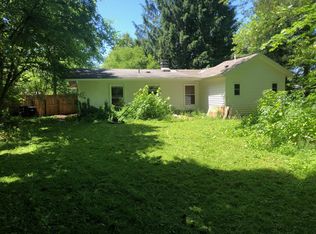 118 Waupelani Dr, State College, PA 16801