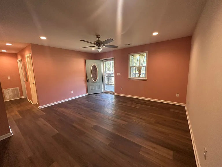 614 Saint Johns Church Rd — Photo 4