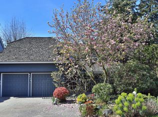 9111 Maskall Dr, Richmond, BC V7E5L1