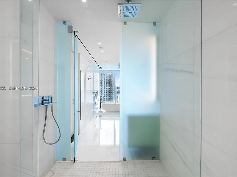 300 Biscayne Boulevard Way #2601E — Photo 20