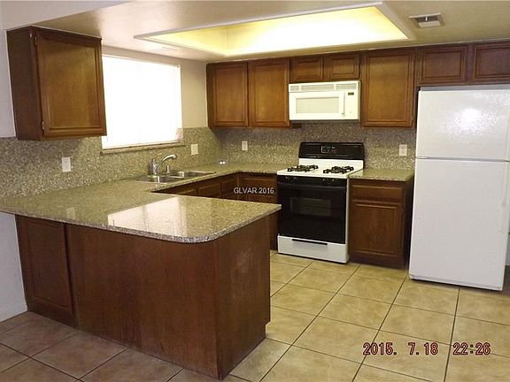 3rd image of 6321 Sespe St