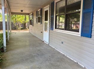 204 N Grover Ave, Mountain View, AR 72560