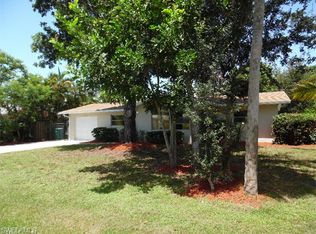 4925 Cortez Cir, Naples, FL 34112