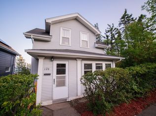 126 W 7th St, Duluth, MN 55806