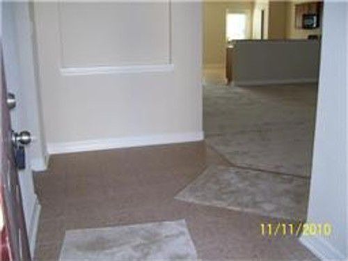 2nd image of 19619 Summerlin Dr