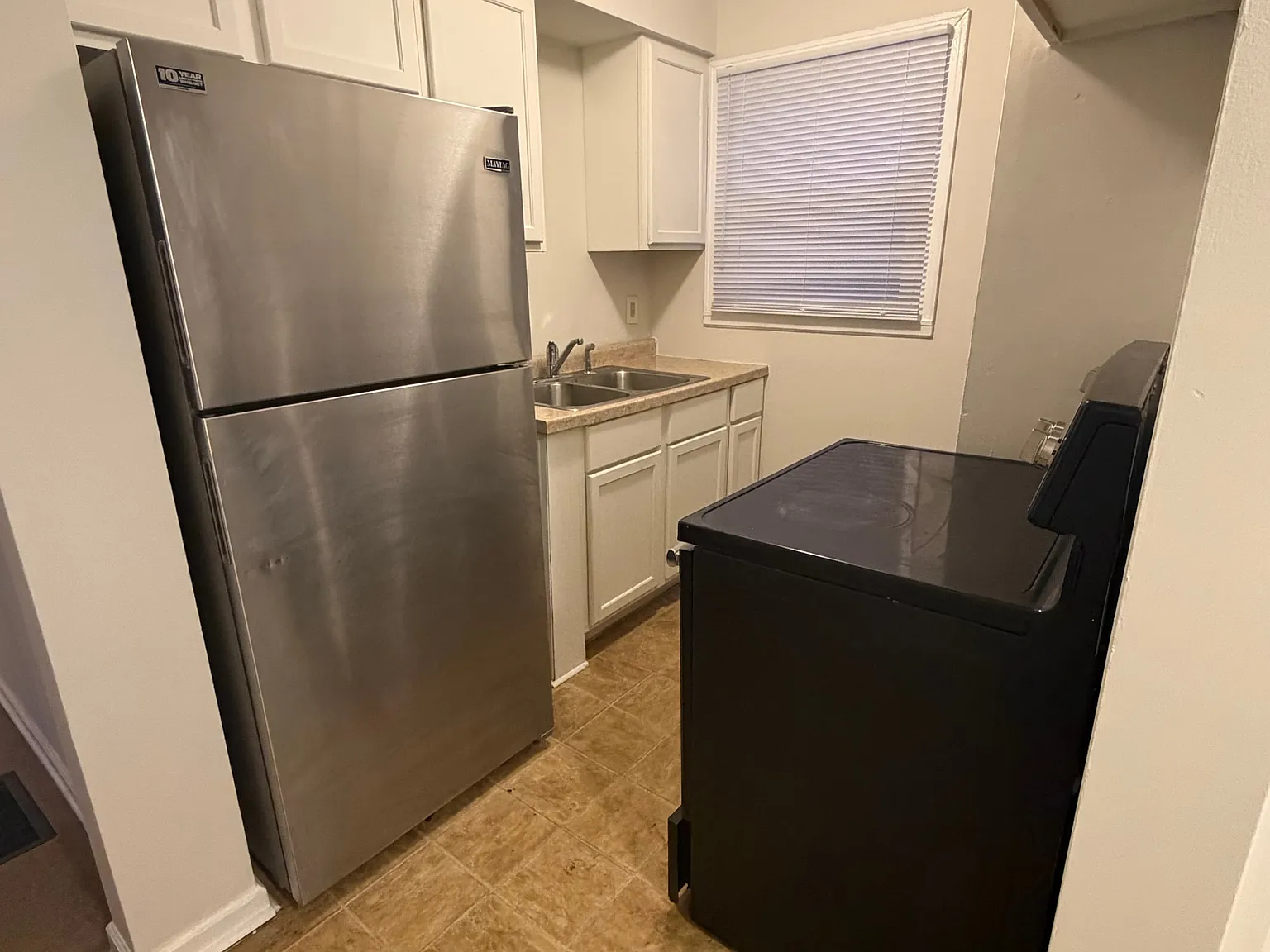 2 bed, 750 sqft, $1,099 — Photo 3