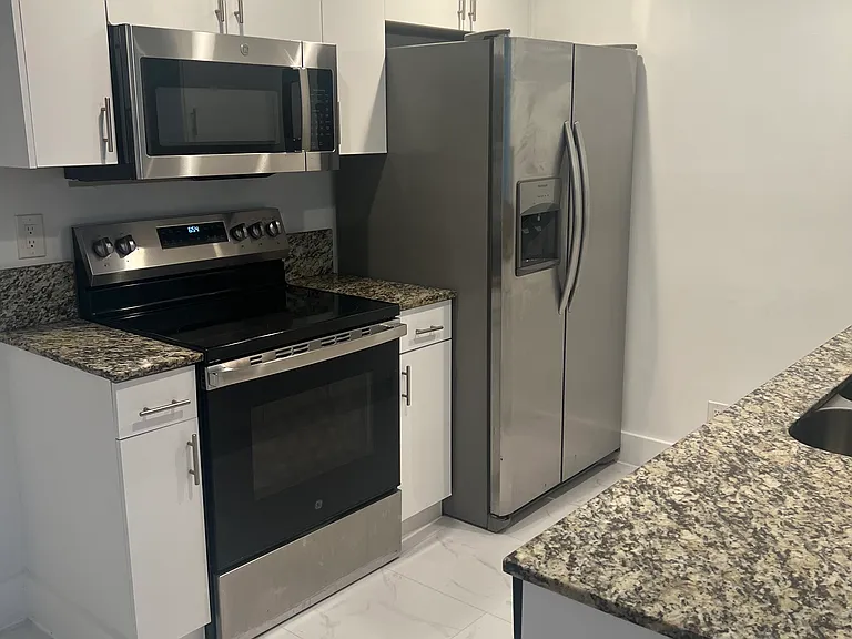 1492 Veracruz Ln #4 — Photo 3
