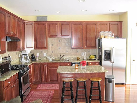 2nd image of 44254 Navajo Dr