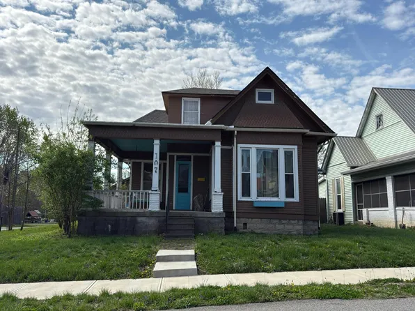 107 W Main St, Westport, IN 47283