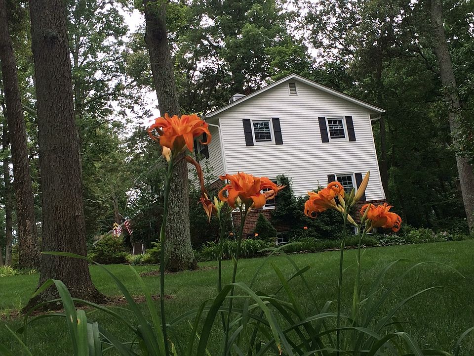 982 Bayberry Drive
