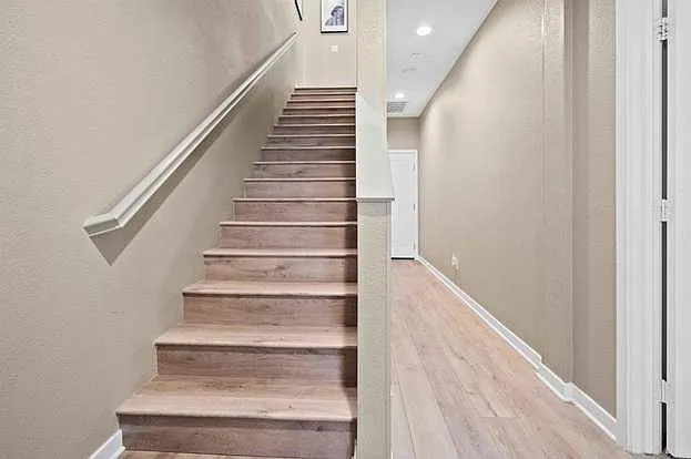 1833 Onyx Ln — Photo 81