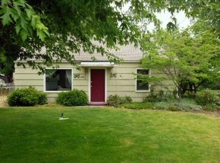 1117 N Elizabeth St, Milton Freewater, OR 97862