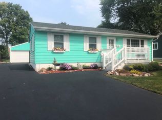 523 Jackson St, Genoa, IL 60135