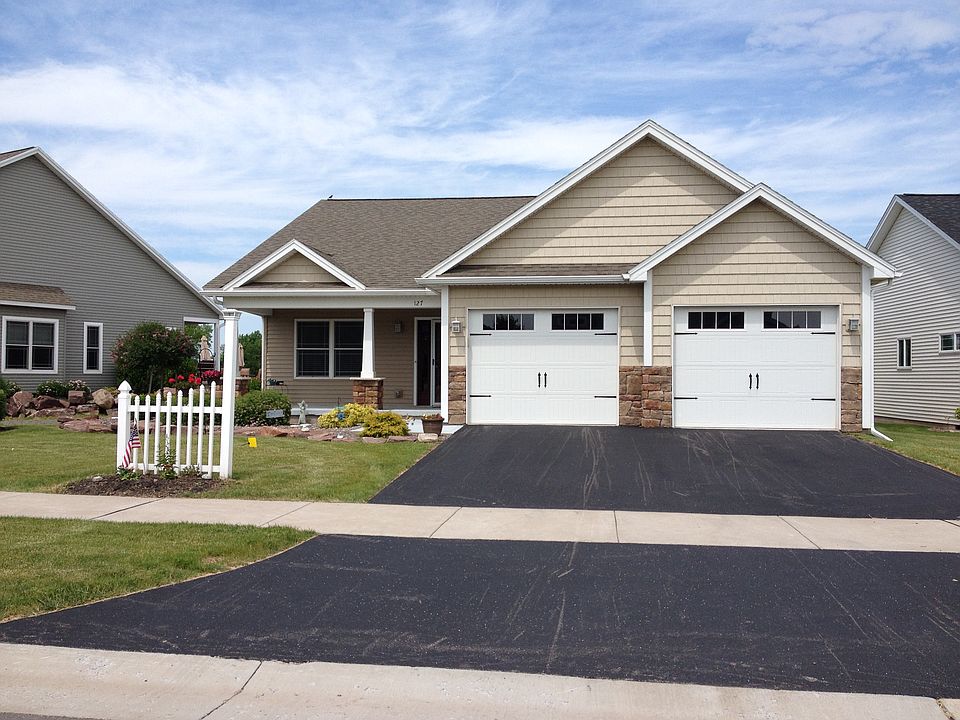 1st image of 127 Anitas Ln