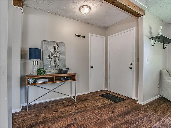 2nd image of 3117 N McMillan Ave