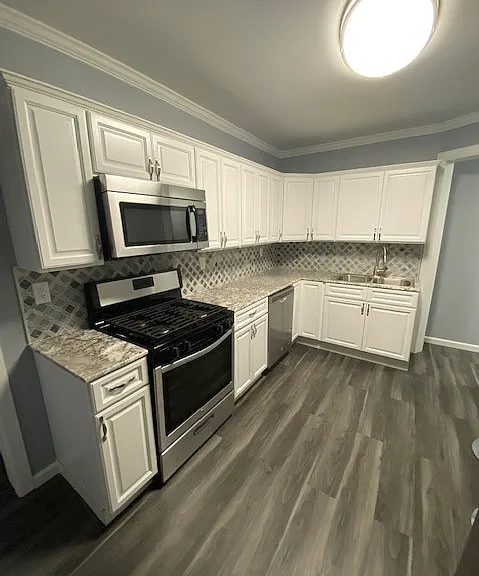121 Lexington Ave #22 — Photo 5