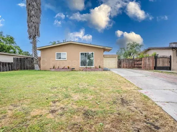 2119 E Griffith Way, Fresno, CA 93726
