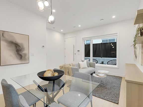 5th image of 3183 Graveley St #1