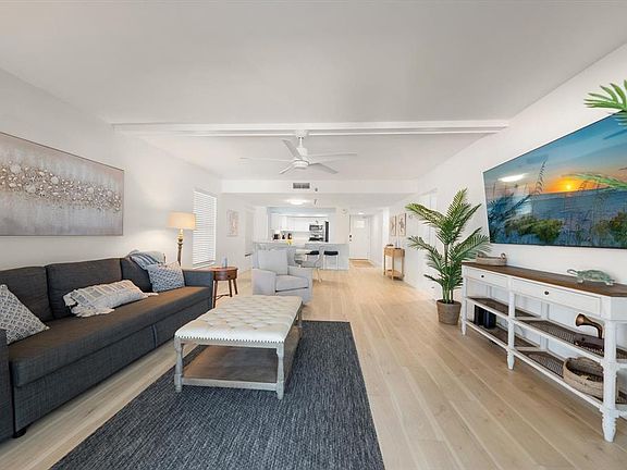 5th image of 900 Gulf Blvd APT 204