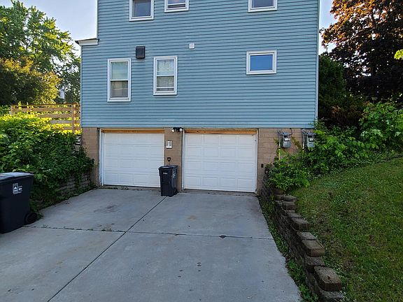 2nd image of 31 Winona St W