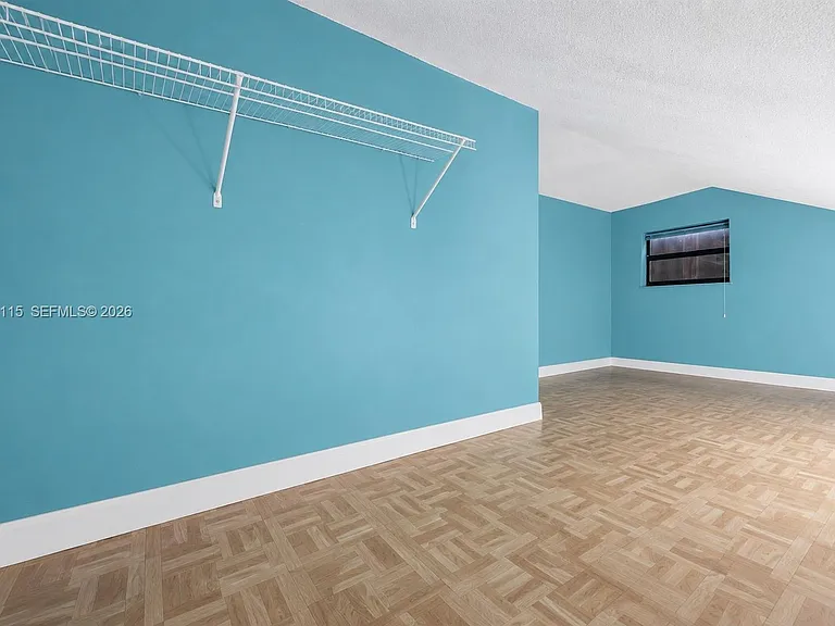 525 NW 100th Ct #525 — Photo 12