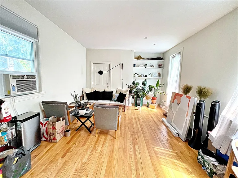 250 Webster St #2 — Photo 3