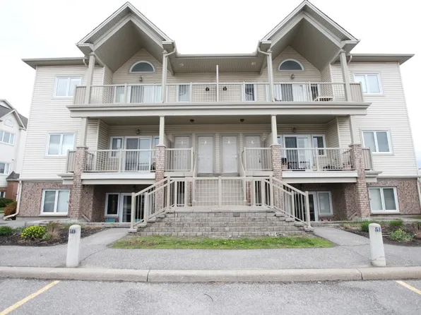 137 Harthill Way #H, Ottawa, ON K2J 5V1