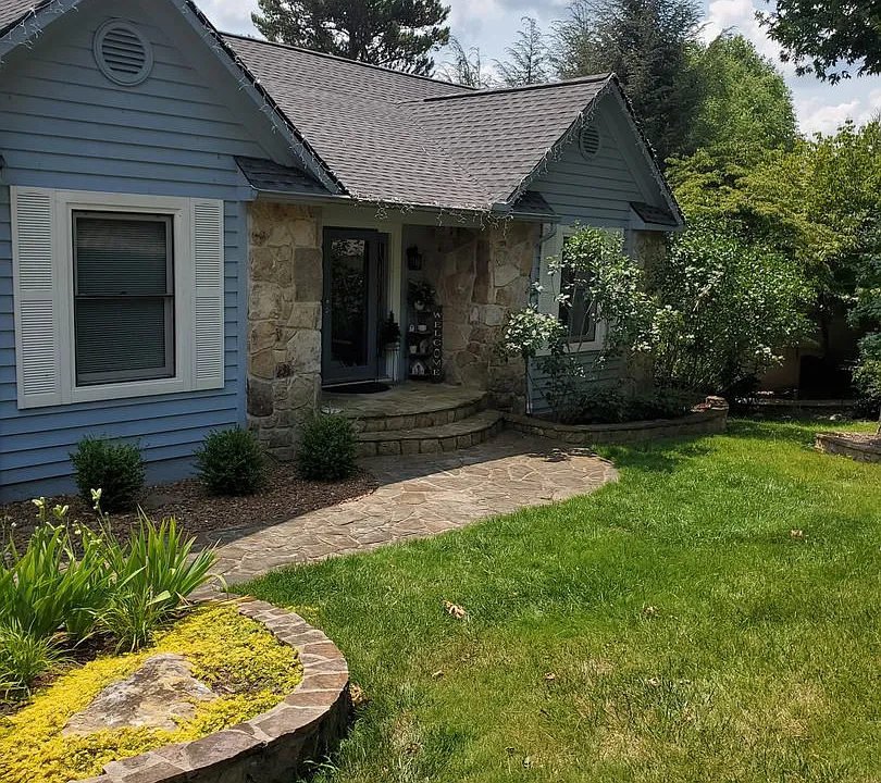 14 Victoria Way