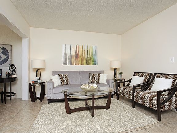 4th image of 4156 NW 21st Ave #D301