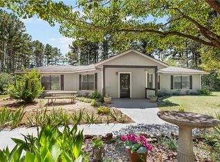 706 Seals Rd, Dallas, GA 30157