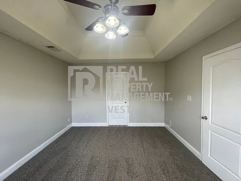 313 Canterfield Dr — Photo 9