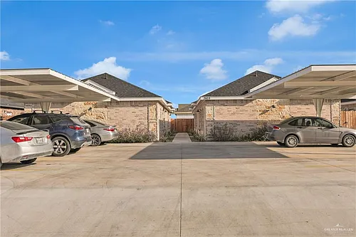 2605 E Israel Ave #1 Photo 1