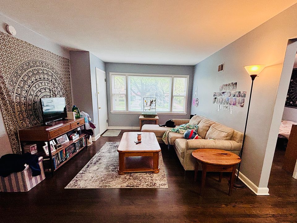 1st image of 5315 W Wisconsin Ave #1