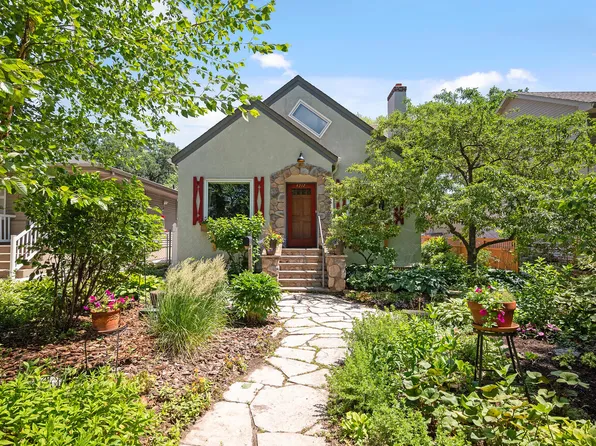 4217 Chowen Ave S, Minneapolis, MN 55410