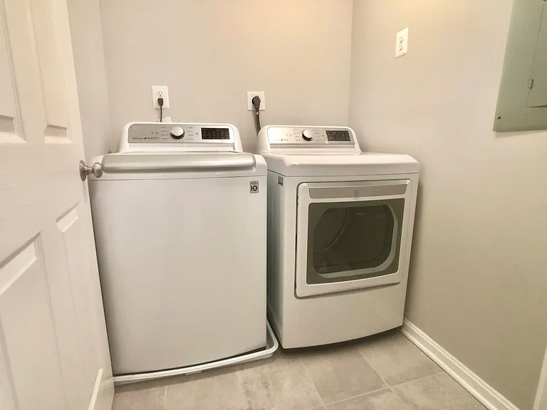 13203 Astoria Hill Ct #D — Photo 26