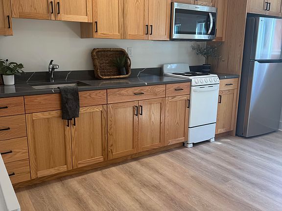 2nd image of 1314 I St Unit 3
