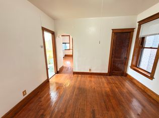 2014 N Kedzie Ave APT 2F, Chicago, IL 60647