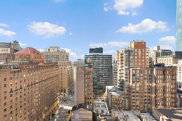 Rented by Corcoran | media 5