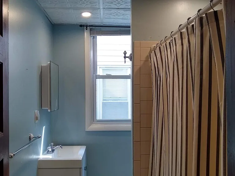 Bathroom with tub