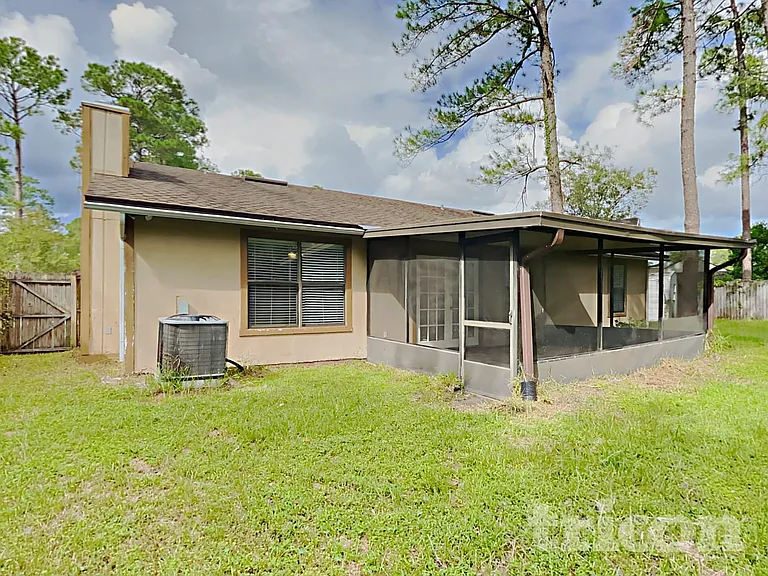 4324 Queensway Dr — Photo 37