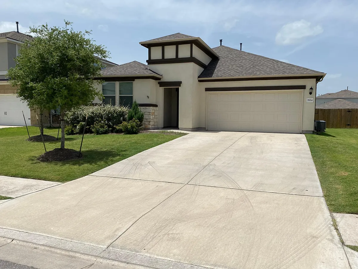 Building Photo - 3524 Soft Shore Ln