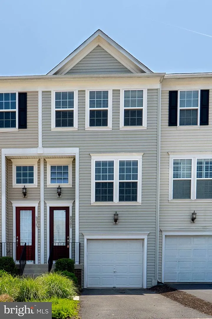 8381 Scotland Loop photo 1